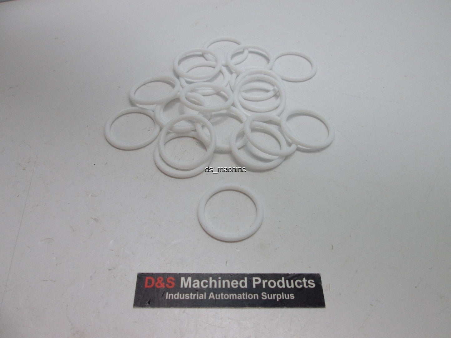 Used Lot of 20 Teflon O Ring 1-5/8" ID x 1-7/8" OD x 1/8" Width