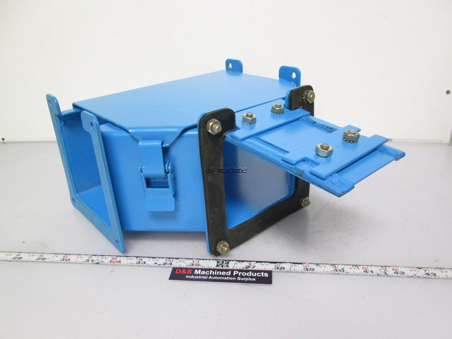 Used Hoffman Wireway Tee 4" x 4" x 4" Top Opening w/ 1 Gasket