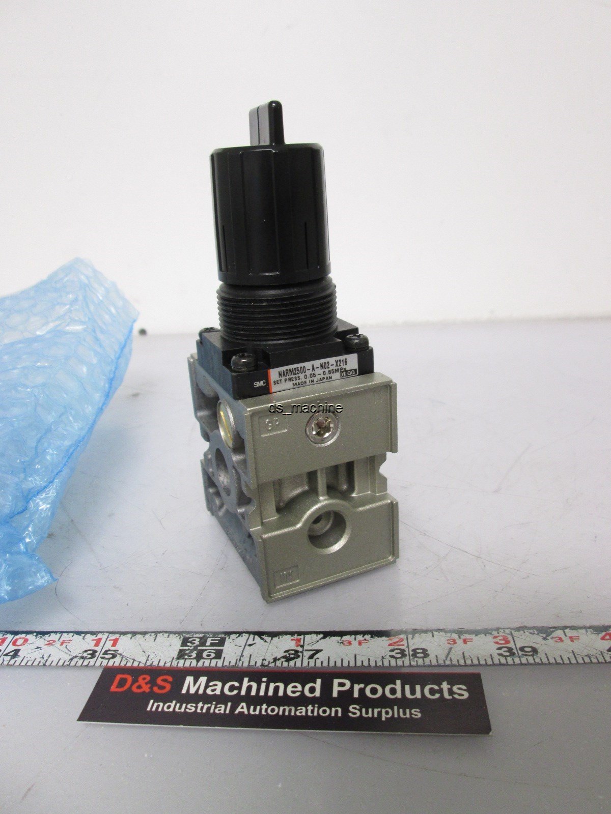 New SMC NARM2500-A-N02-X216 Pneumatic Regulator 1/4" Ports 0.05 to 0.85MPa