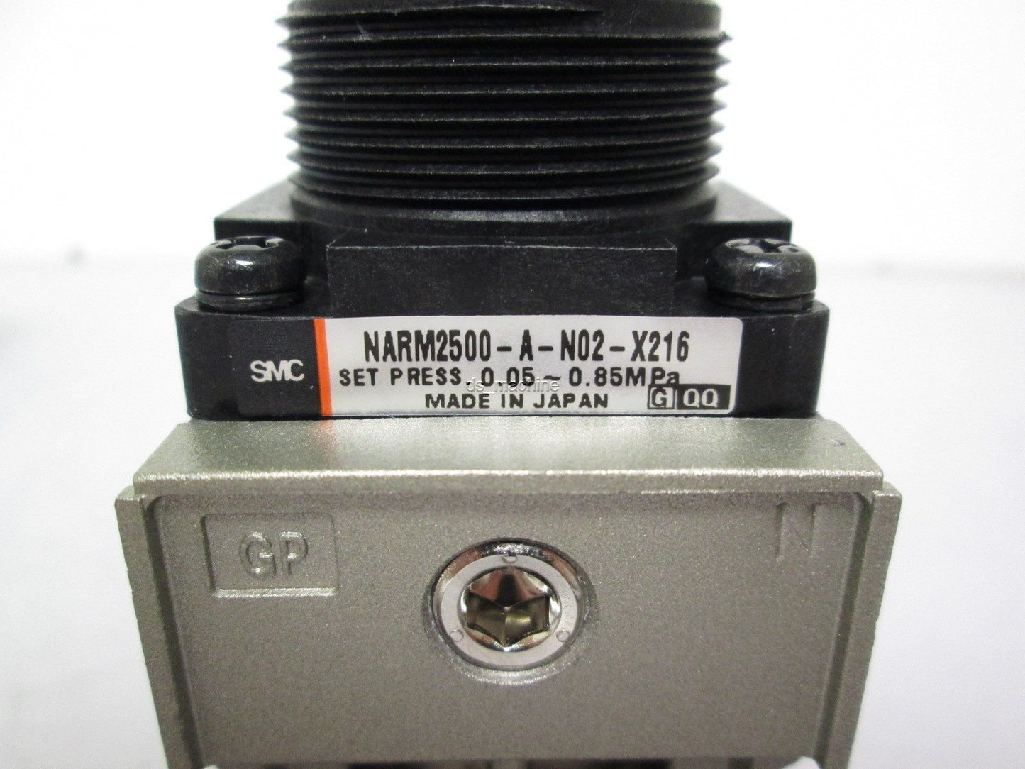 New SMC NARM2500-A-N02-X216 Pneumatic Regulator 1/4" Ports 0.05 to 0.85MPa