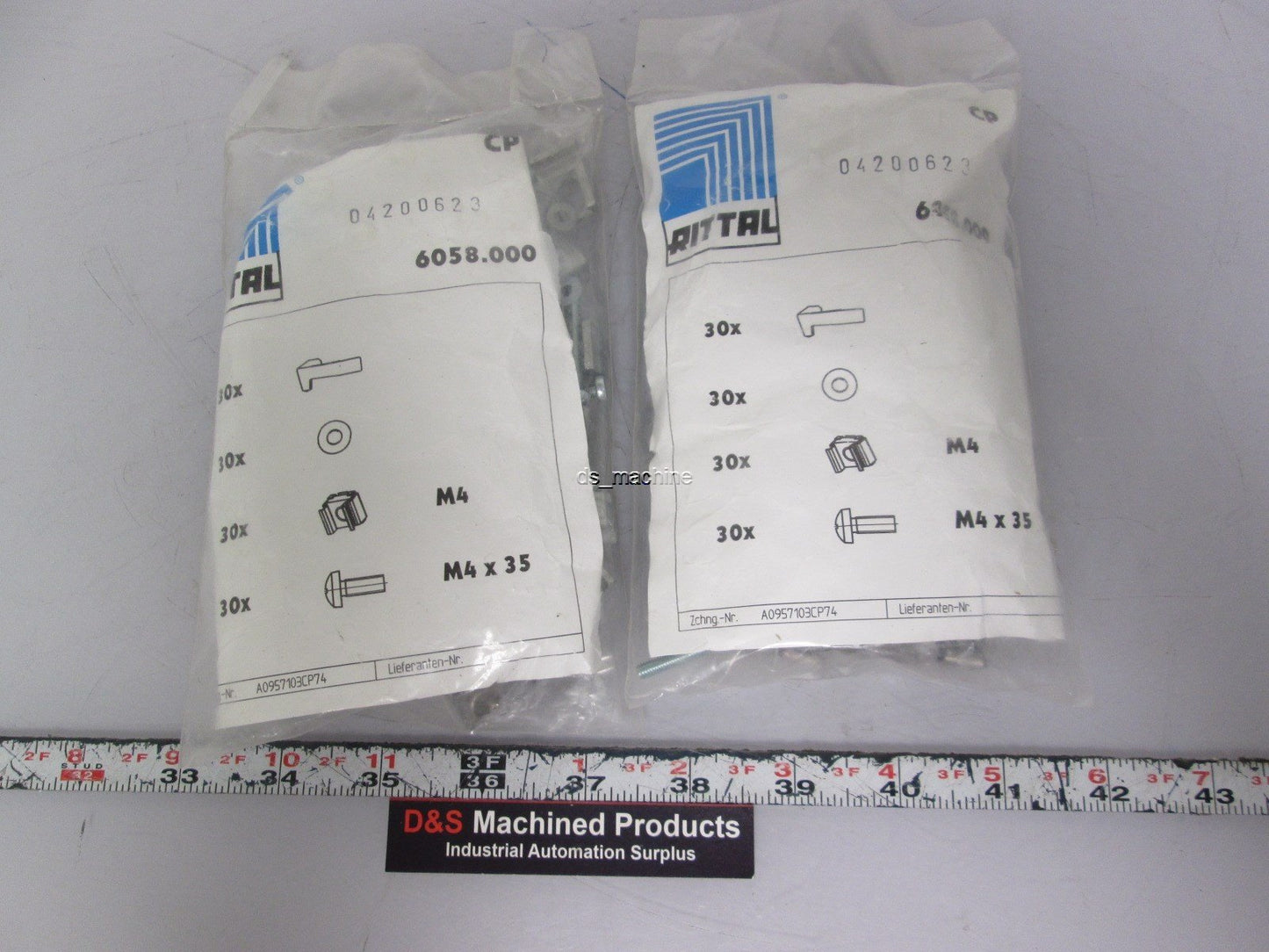 New Lot of 2 New Rittal 6058.000 Mounting Kit for Optipanel M4 Thread