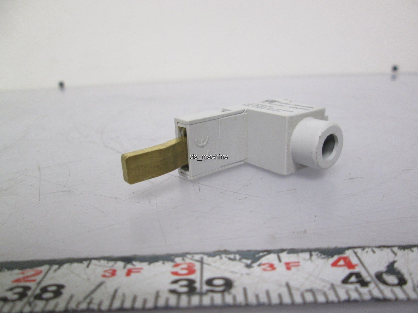 Used Lot of 2 Cutler-Hammer WBCPPL Power Lug 115/480VAC, 10 to 1/0 AWG