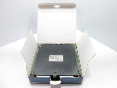 New Telemecanique TSXDET3252 Input Module 32 Input 24VDC