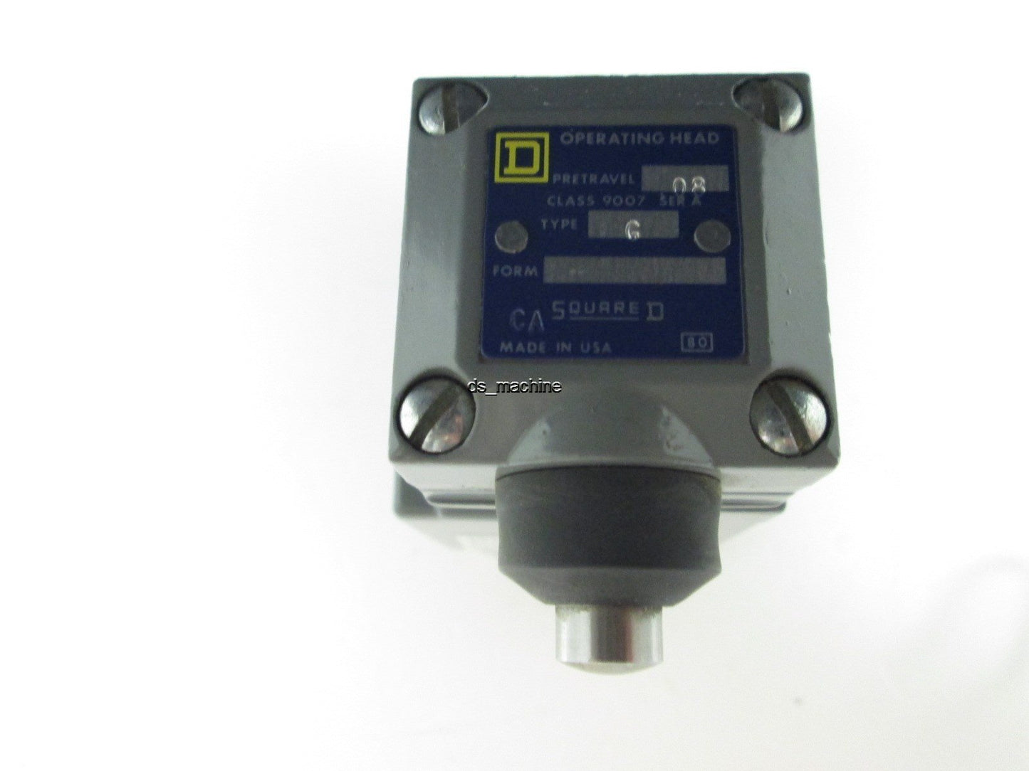 Used Square D CO94 Fiber Optic Limit Switch and Push Rod Actuator Head Type G