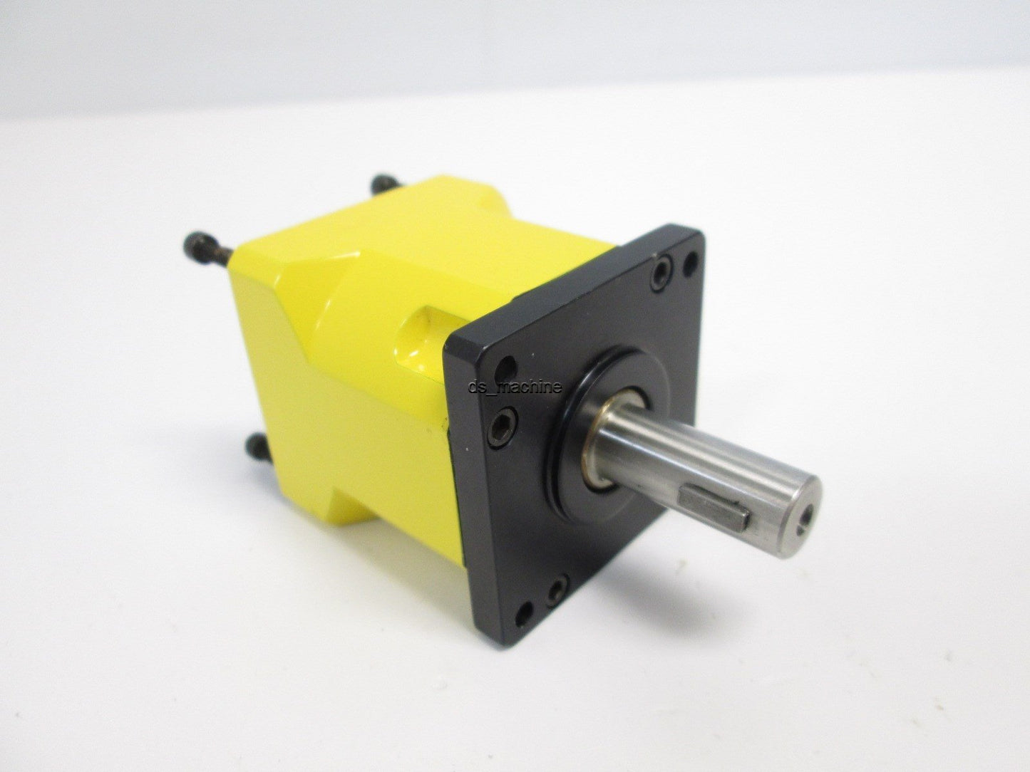 Used Parker SM161AE-KFLG10 Gearhead, 11:1 Ratio, 3/8" OD