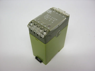 Used Pilz PA-1SK/D Safety Relay 24VAC 3.5VA 40-60Hz Control 250VAC 5A Contact