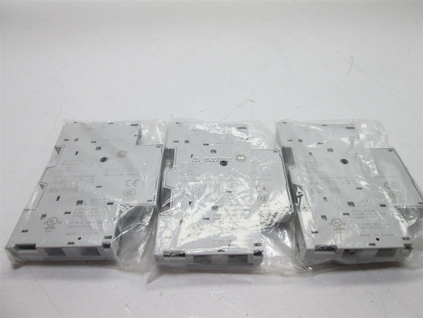 New Lot of 3 New GE GPAC20LLA Auxiliary Contact, N.O.