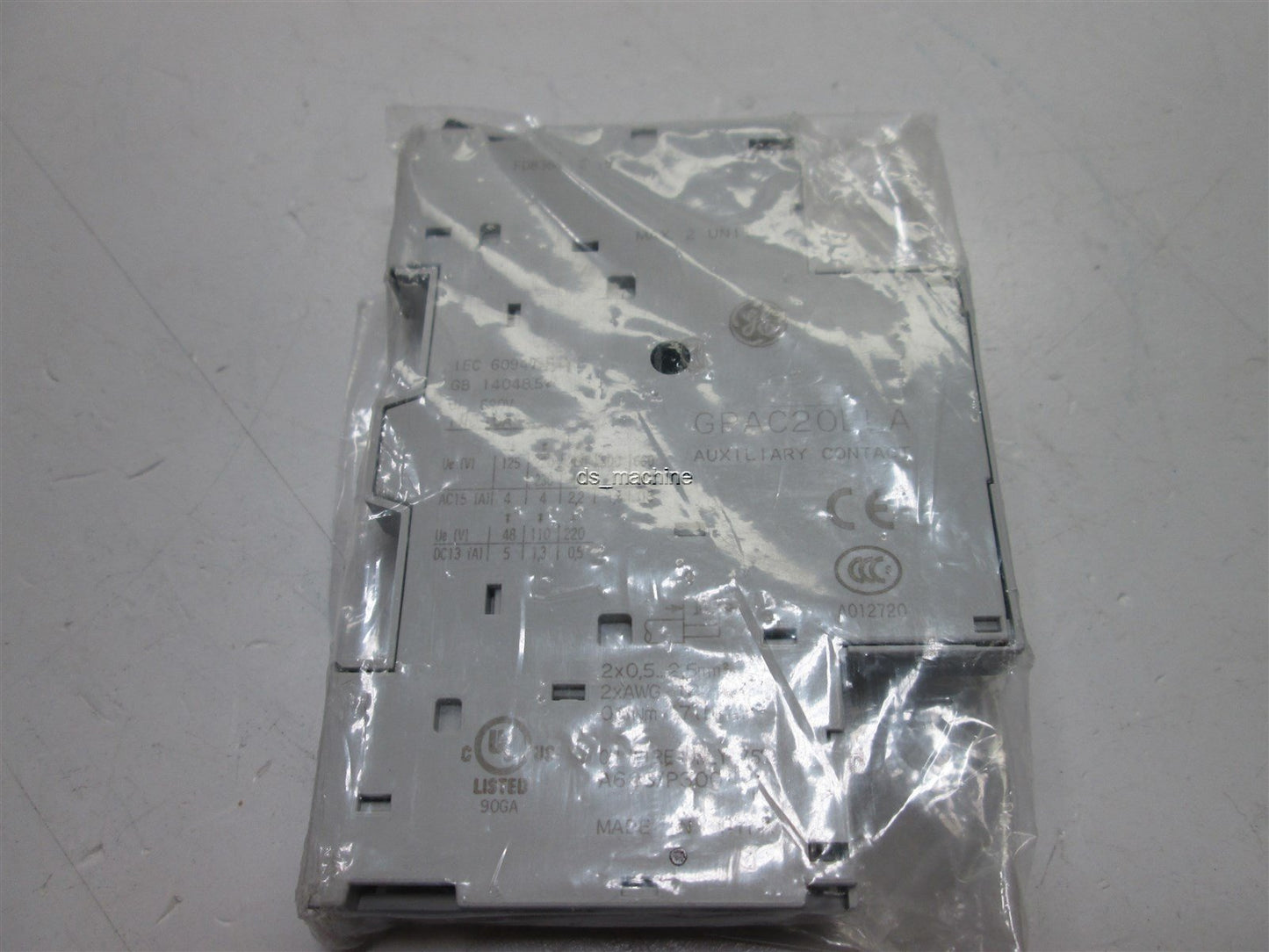 New Lot of 3 New GE GPAC20LLA Auxiliary Contact, N.O.