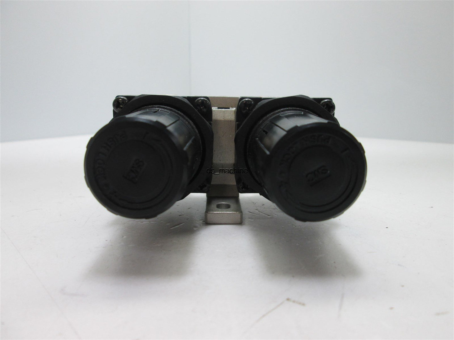 Used SMC NAR2000 - N02 Air Regulator 0.05~0.85MPa & A-389-000057