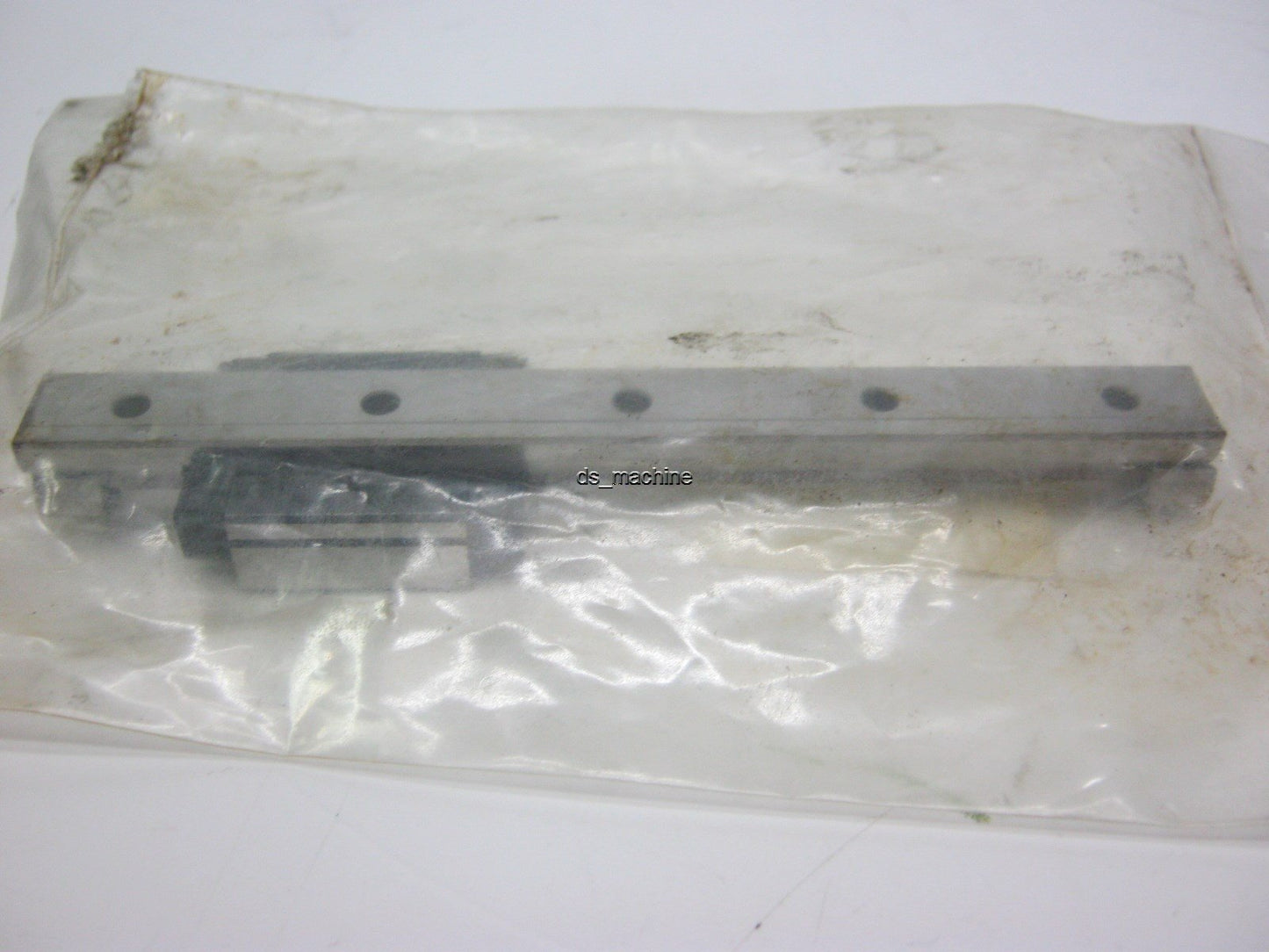 New THK RSR12XUU-120L Miniature Linear Bearing 120mm Long