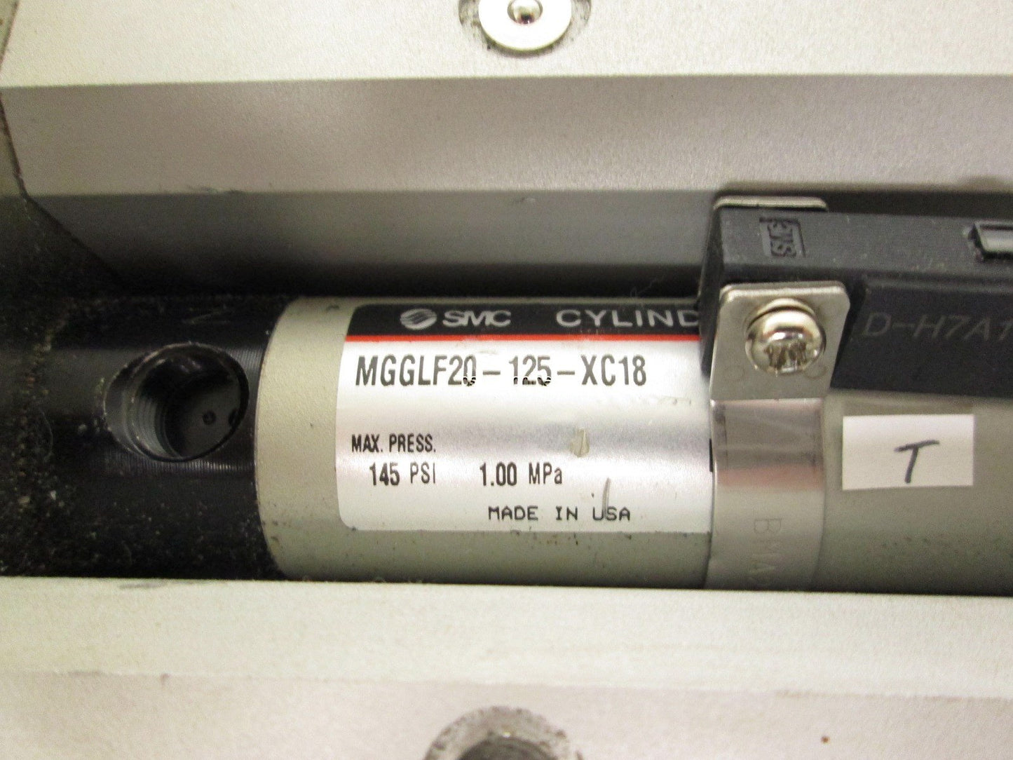 Used SMC MGGLF20-125-XC18 Linear Transfer Unit w/Auto Switches 20mm Bore 125mm Stroke