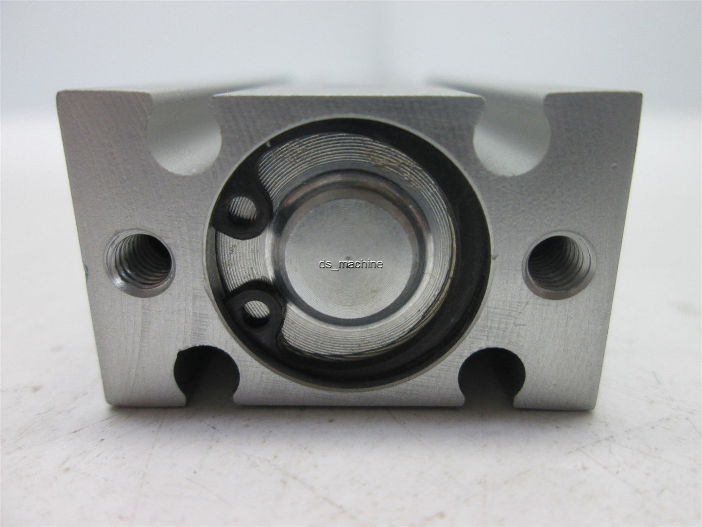 New SMC CDUK16-25D-XC34 Compact Cylinder 50mm Stroke