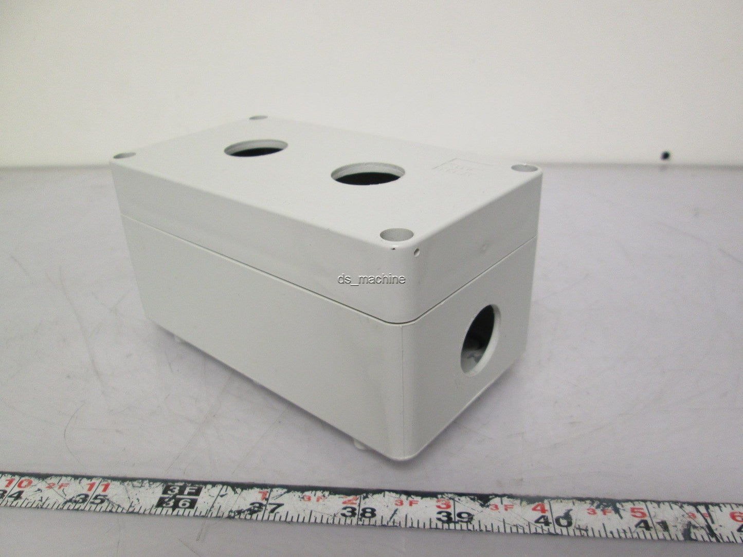 Used Sartel A-2066 Pushbutton Enclosure 3x 22mm Plastic Gray 5 1/4" x 2 7/8" x 2 1/2"