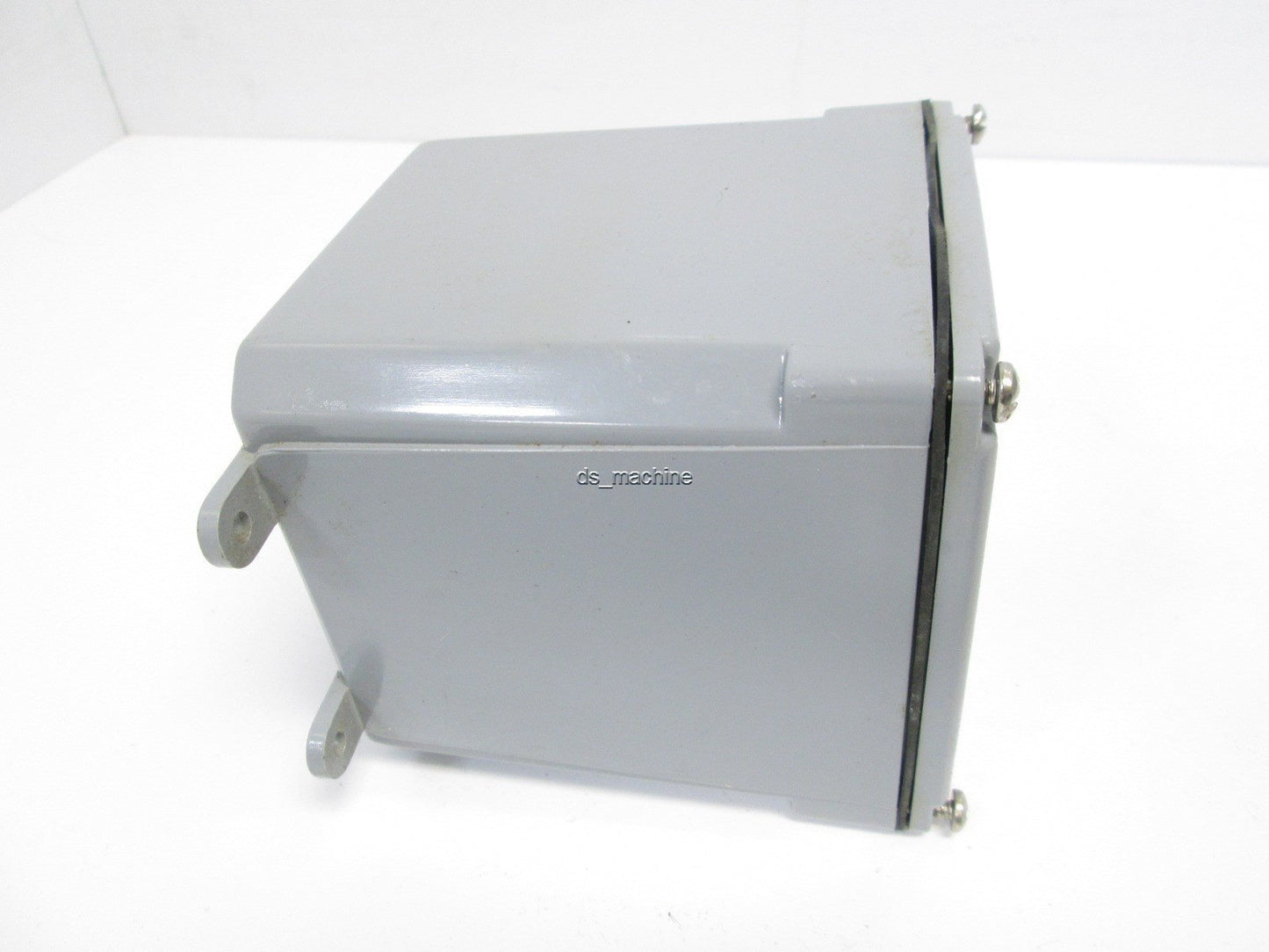 Used Electrical Machine Push Button Enclosure Gray, Plastic, 4.00"L x 4.00"W x 4.47"D