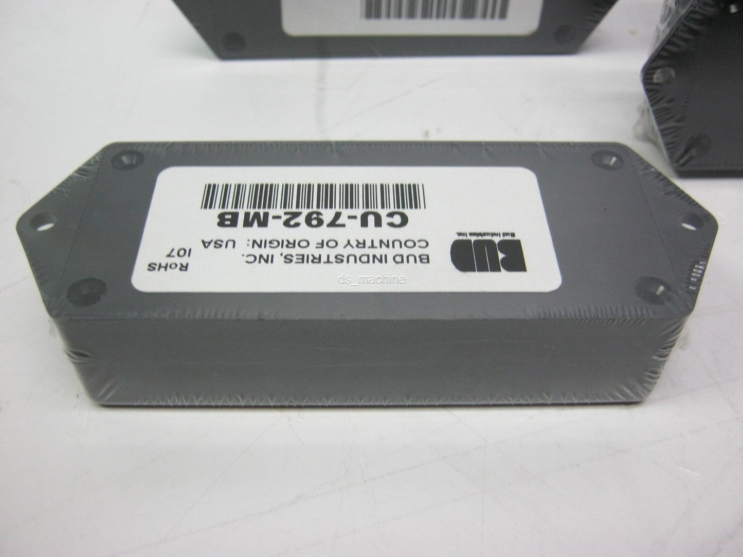 New Lot of 8 New Bud Industries CU-792-MB Enclosures