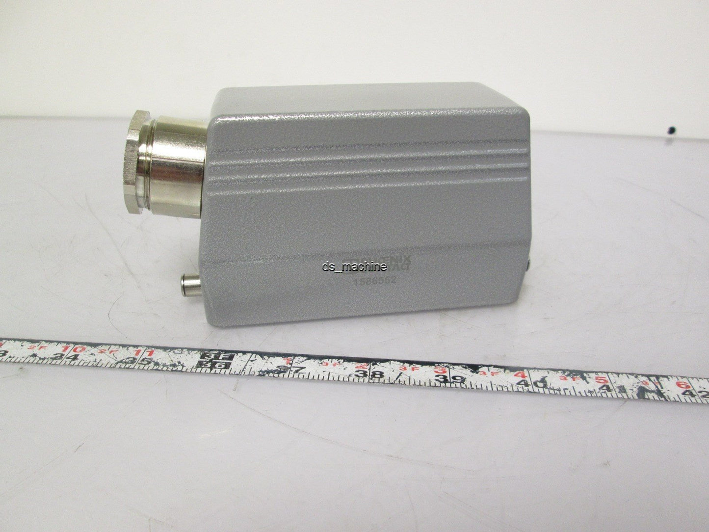 Used Phoenix Contact HC-B 24-TFL-76/M1M32S Sleeve Housing 76mm 1x M32 Lateral