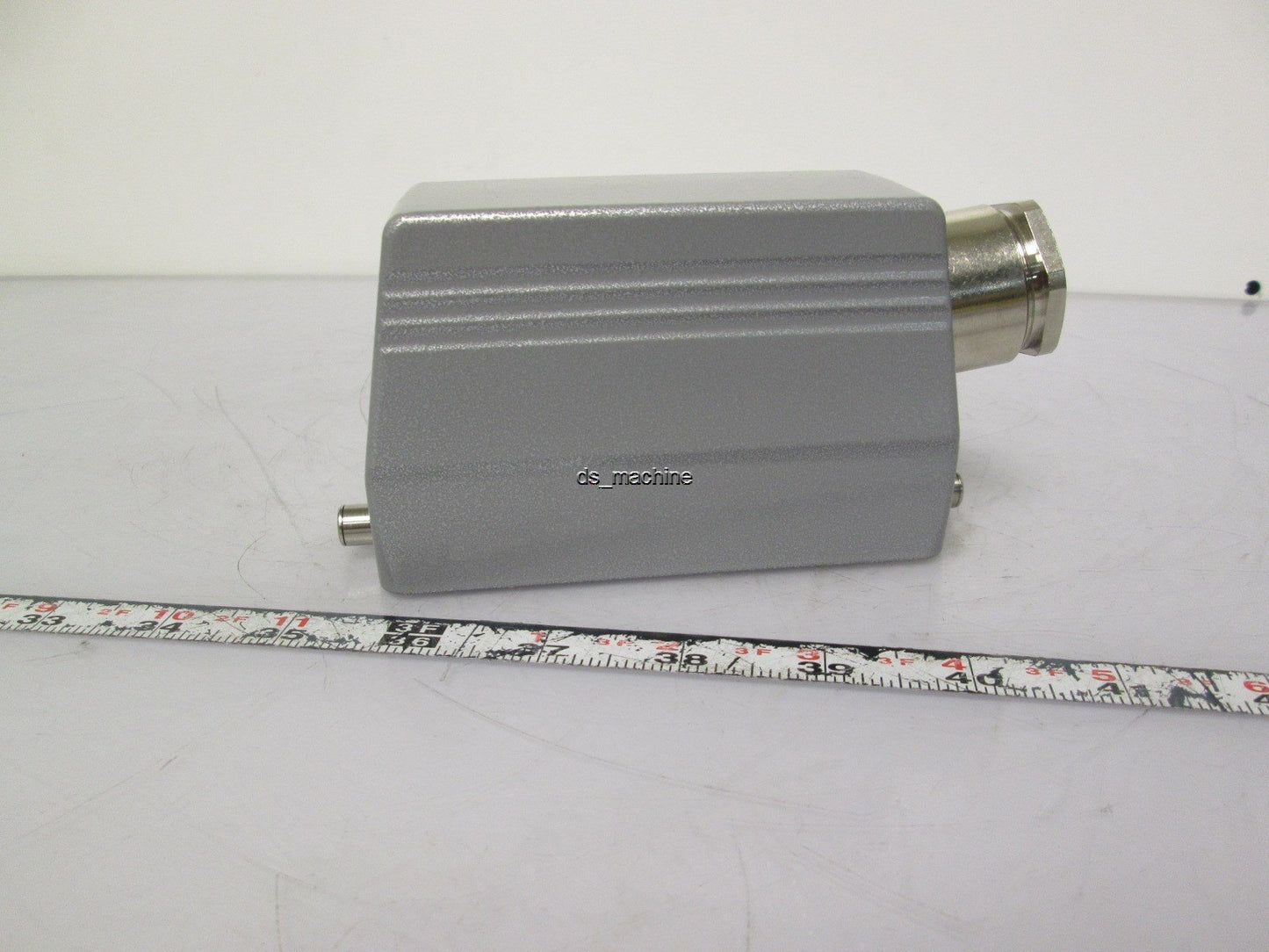 Used Phoenix Contact HC-B 24-TFL-76/M1M32S Sleeve Housing 76mm 1x M32 Lateral