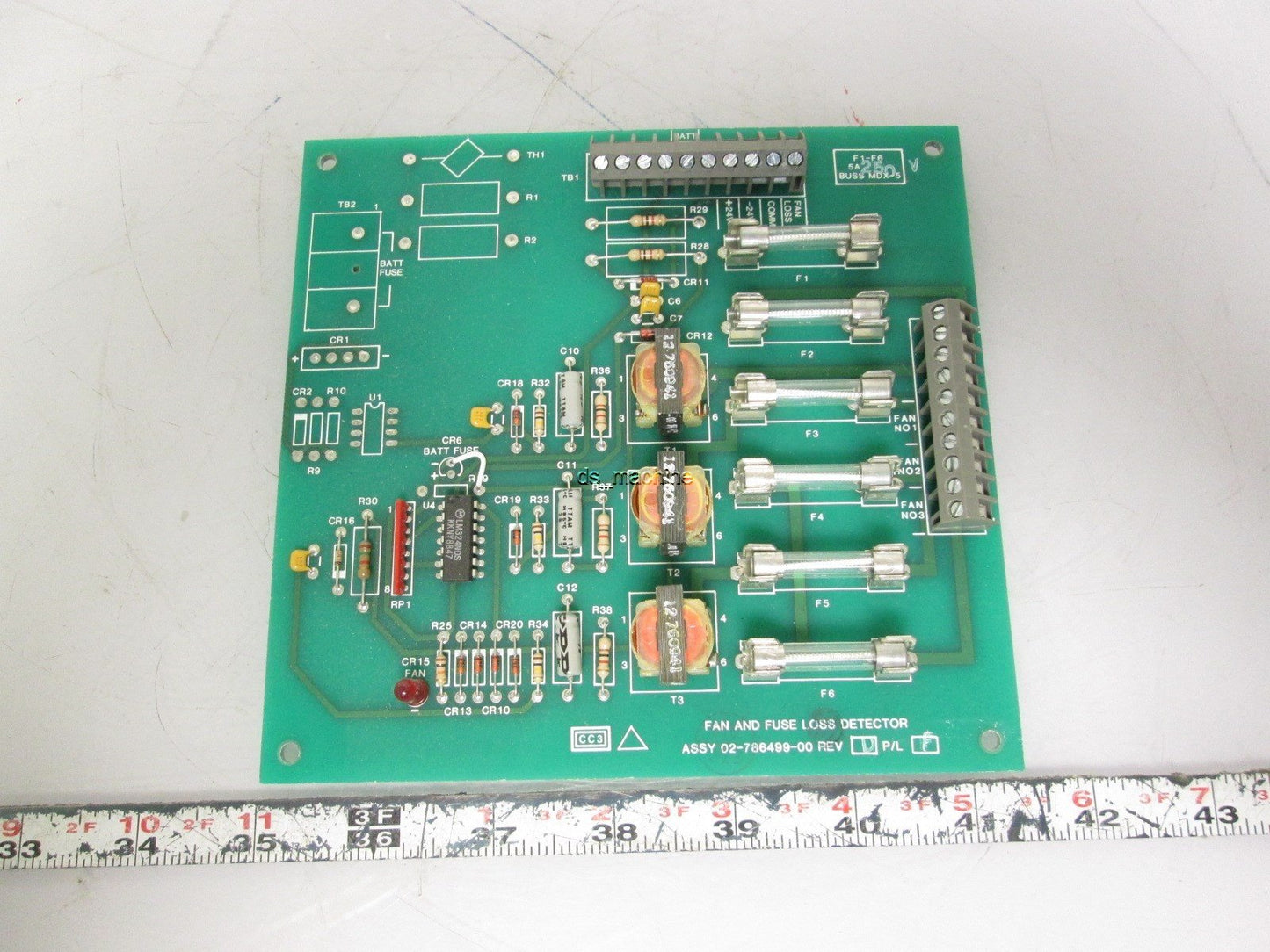 Used Emerson 02-786499-00 Rev. D Fan and Fuse Loss Detector Board