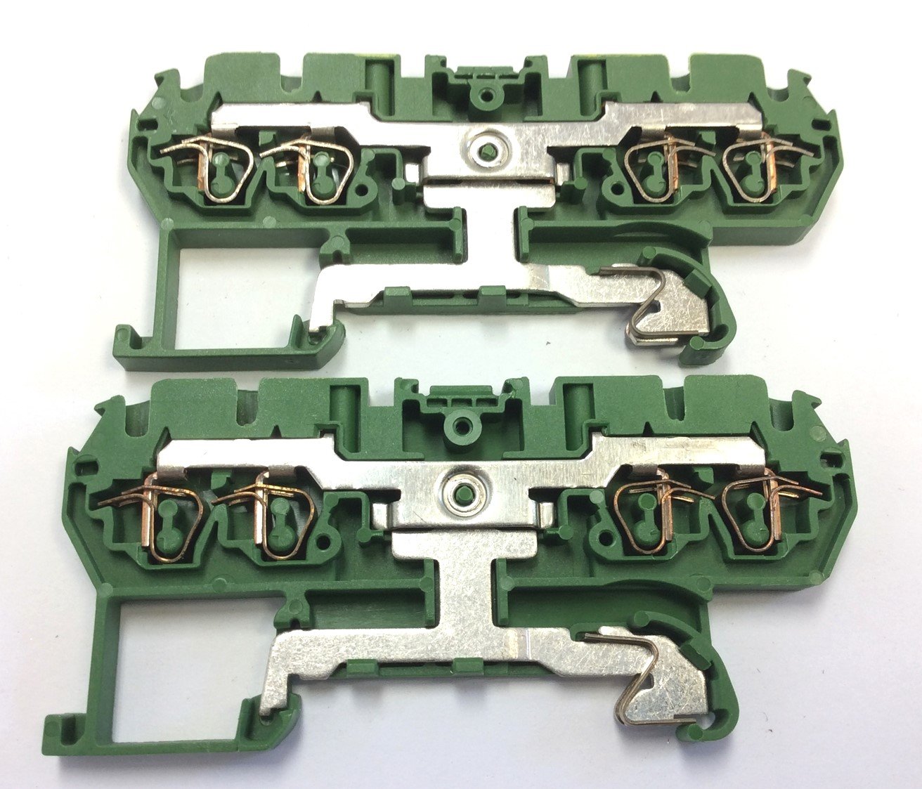 Used Lot of 13 Entrelec D2.5/5.P.4L Grounding Spring Clamp Terminal Blocks w/ Jumpers