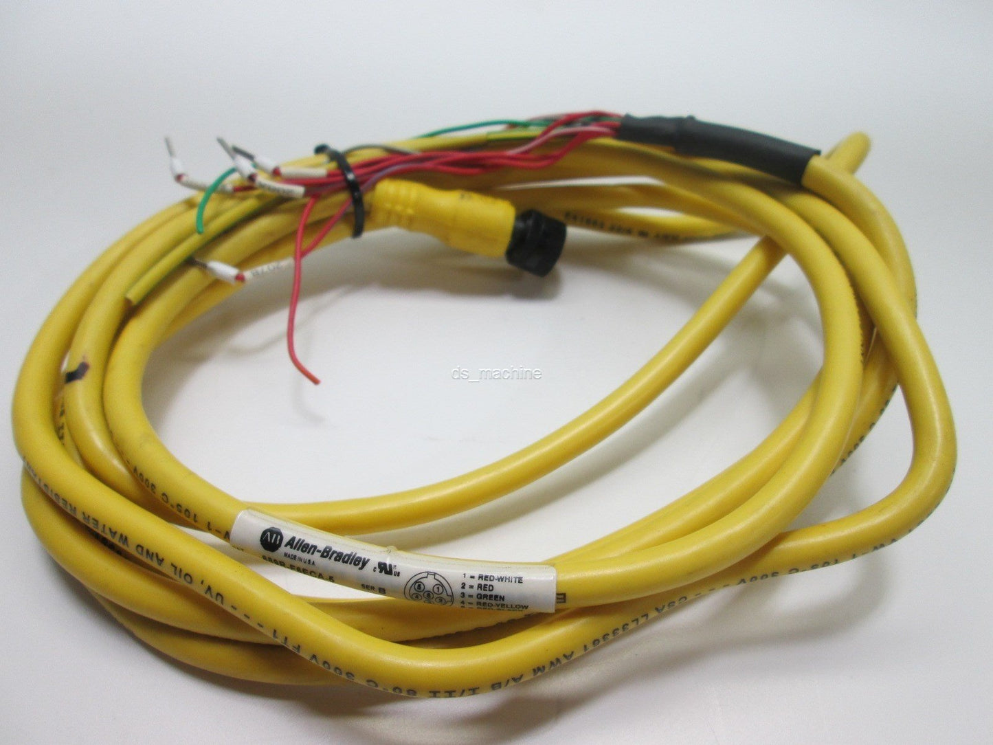 Used Allen-Bradley 889R-F6ECA-5 AC Mirco Style Cordset, 8', 22AWG, 6-Pin