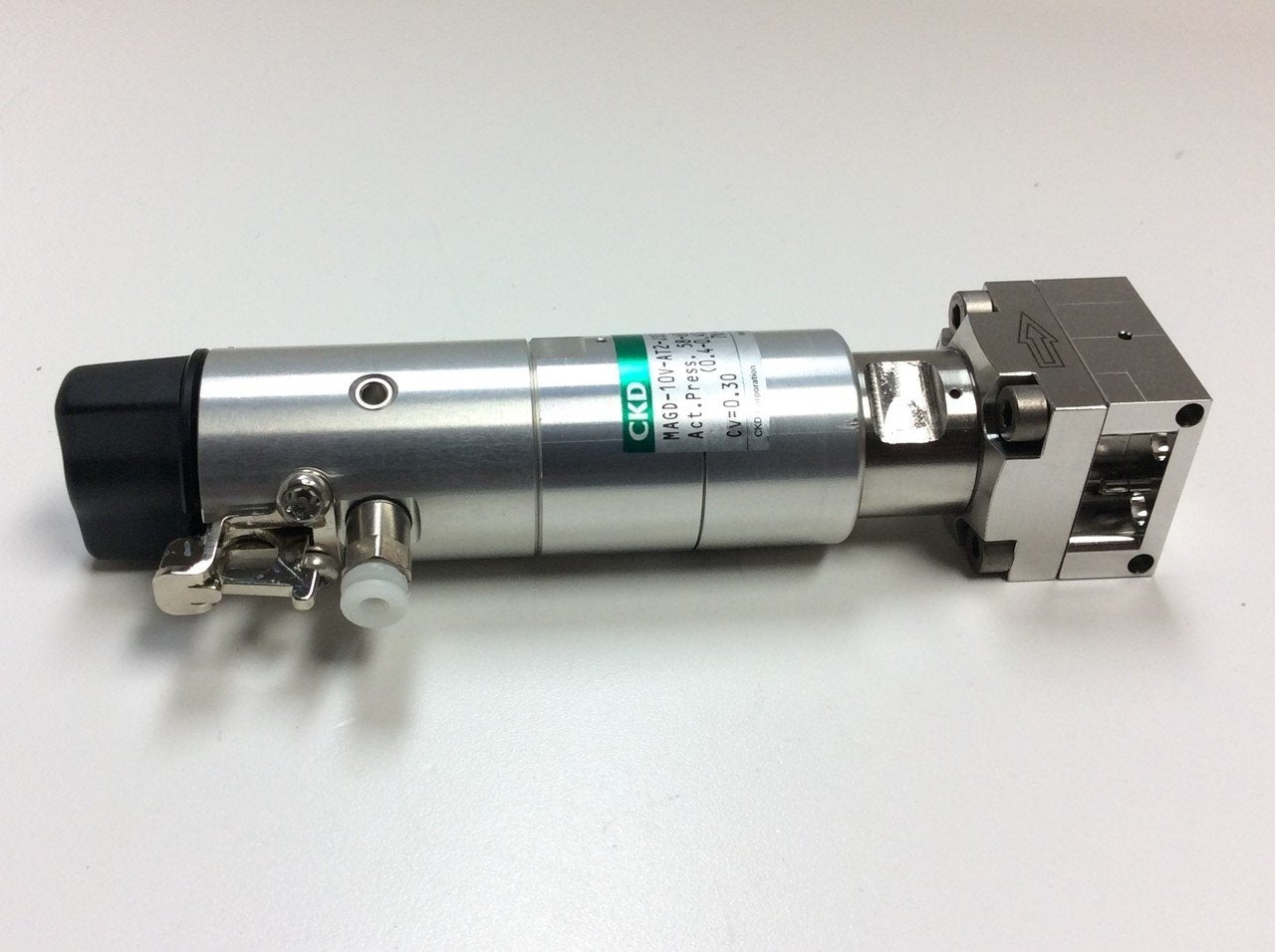 Used CKD MAGD-10V-AT2-JS3 Pneumatic Diaphragm Valve Act. Press. 58-65psig Max 125psig