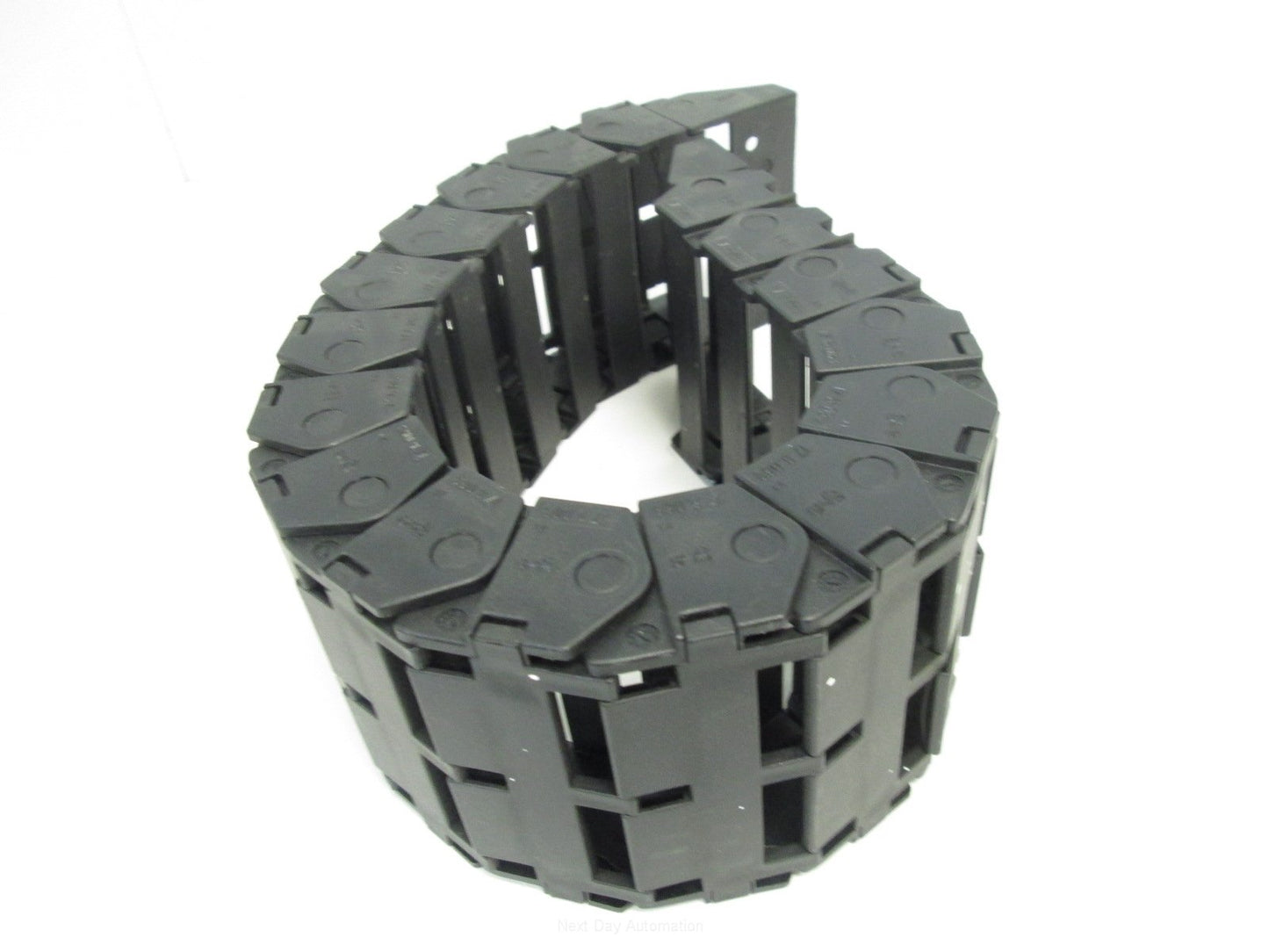 Used Igus 17.6.063 E-Chain 80mm(W) x 34mm(D) x 23"(L)