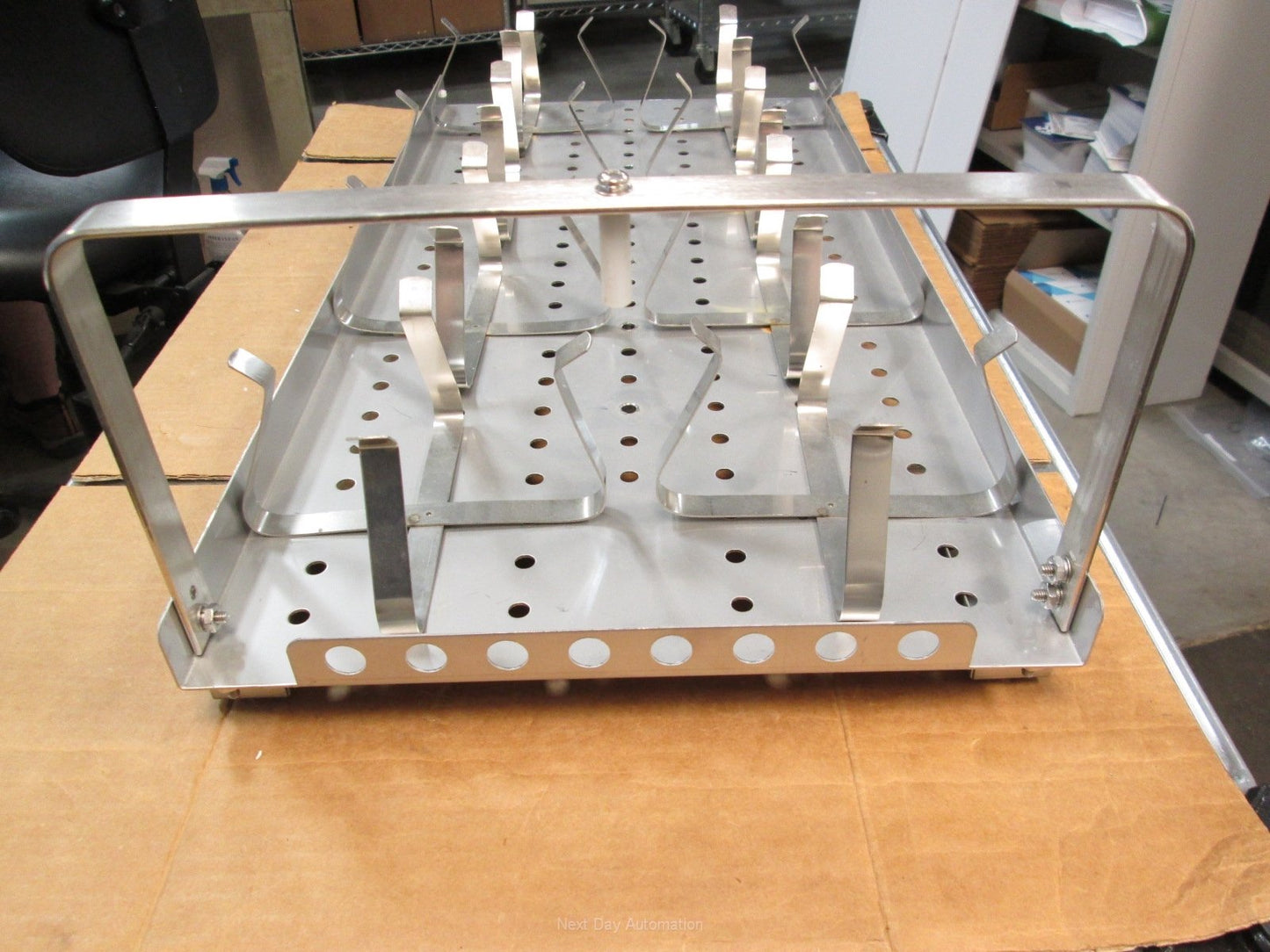 Used Shaker Platform for 8 Erlenmeyer Flasks Left to Right Motion 3" Travel