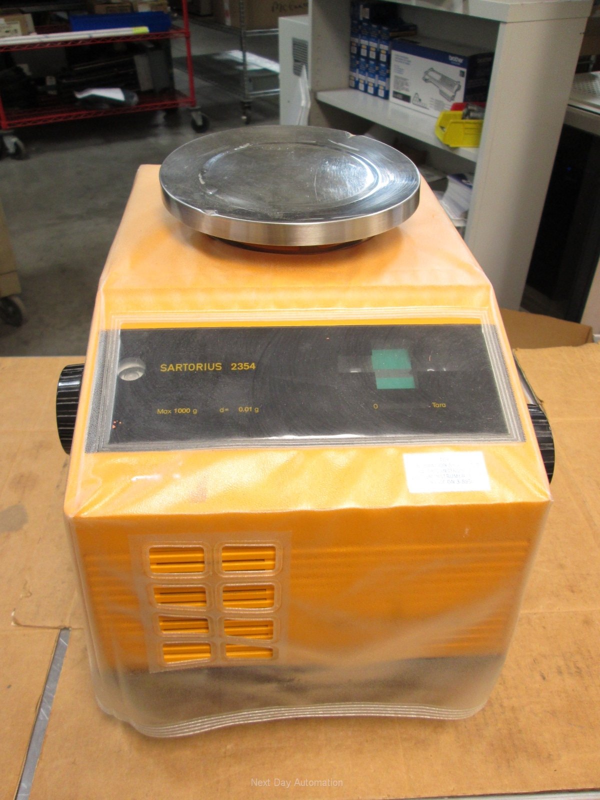 Used Sartorius 2354 Analog Analytical Balance 1000g Capacity 0.01g Resolution 120VAC