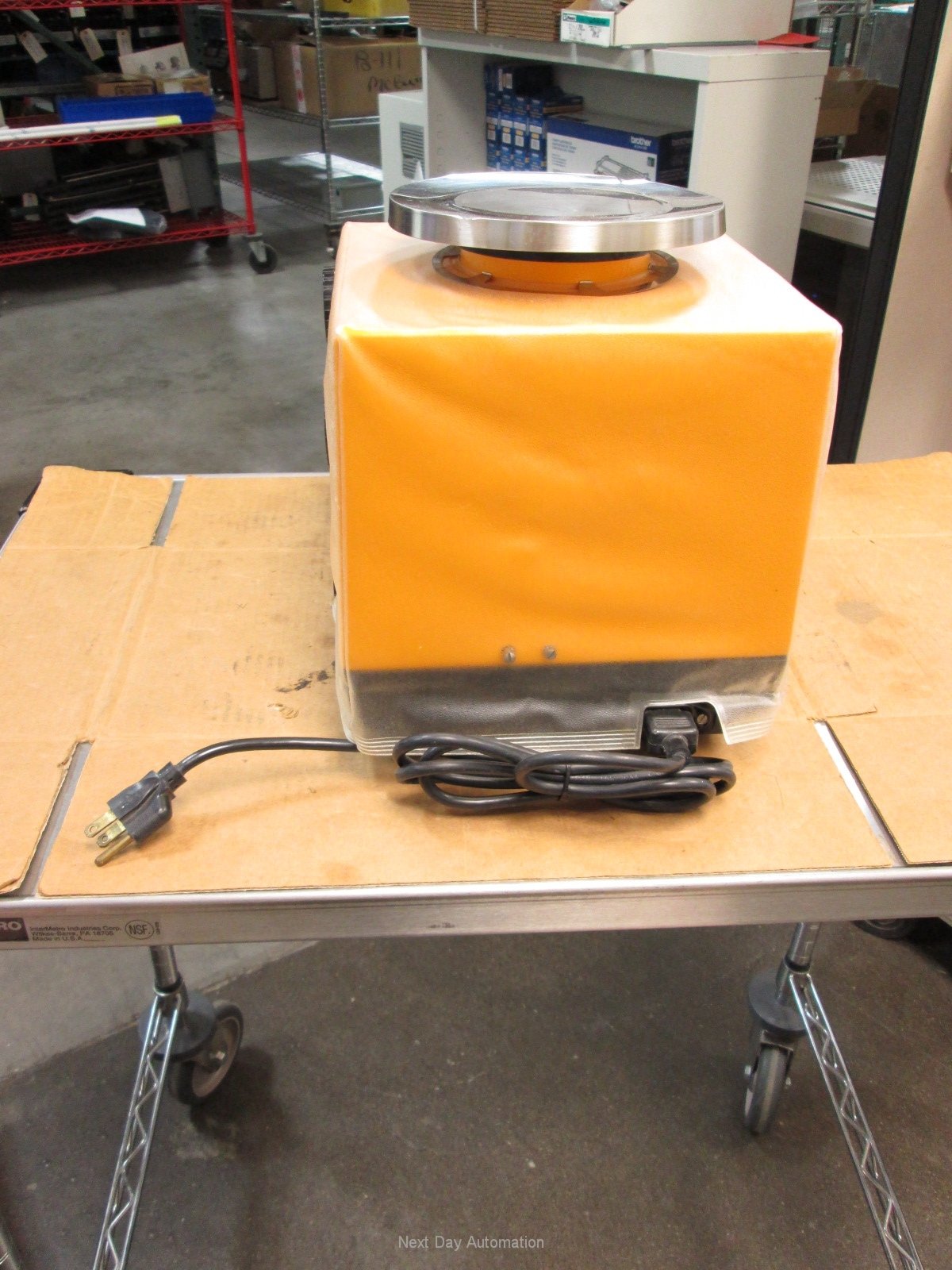 Used Sartorius 2354 Analog Analytical Balance 1000g Capacity 0.01g Resolution 120VAC