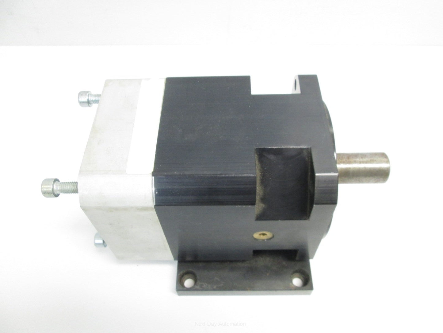 Used Neugart PL 115-100 Gear Head, 100:1 Ratio, 115mm Profile, 18mm IN, 25mm OUT
