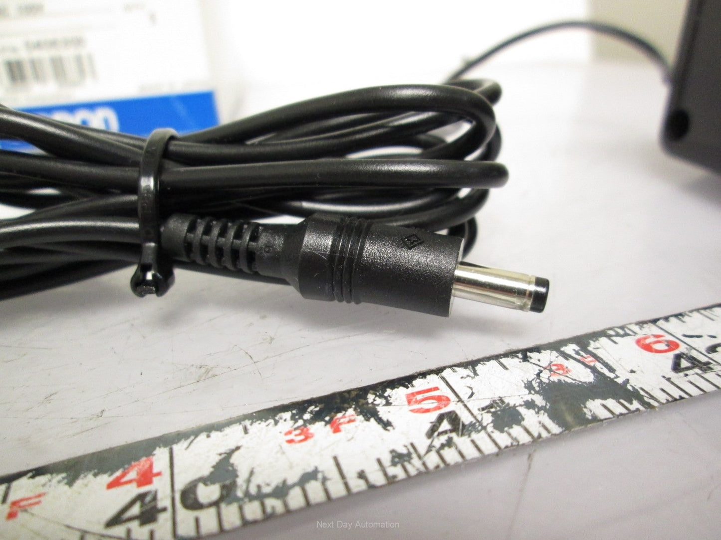 New Omron V600-A20 Power Supply for RFID Systems 120VAC to 5VDC 0.5A