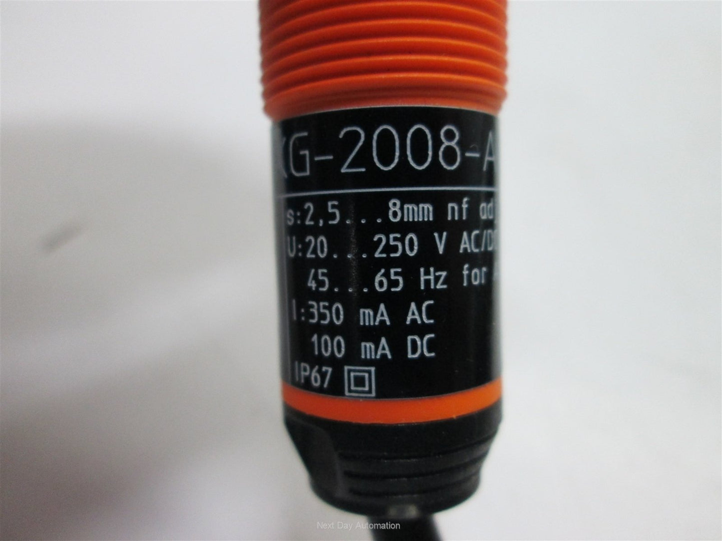 New In Box IFM Efector KG0005 KG-2008-ABOA Capacitive Sensor, Range 2.5-8mm