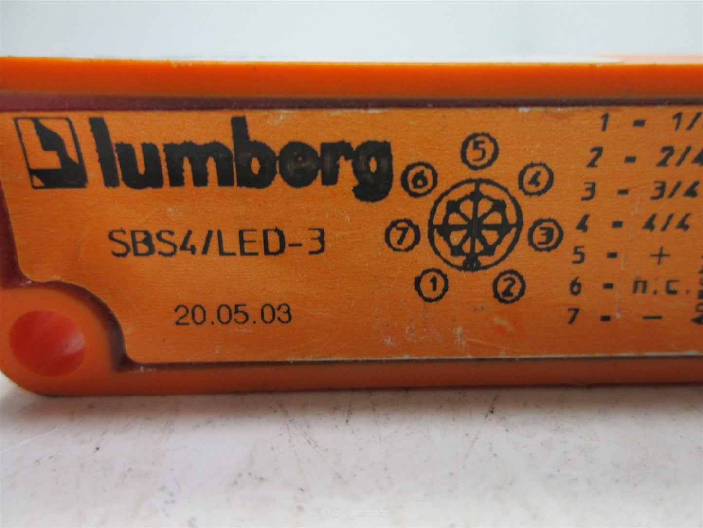 Used Lumberg SBS4/LED-3 Distribution Box, 4 Port, 3 Pole, 10-30VDC 2A Max