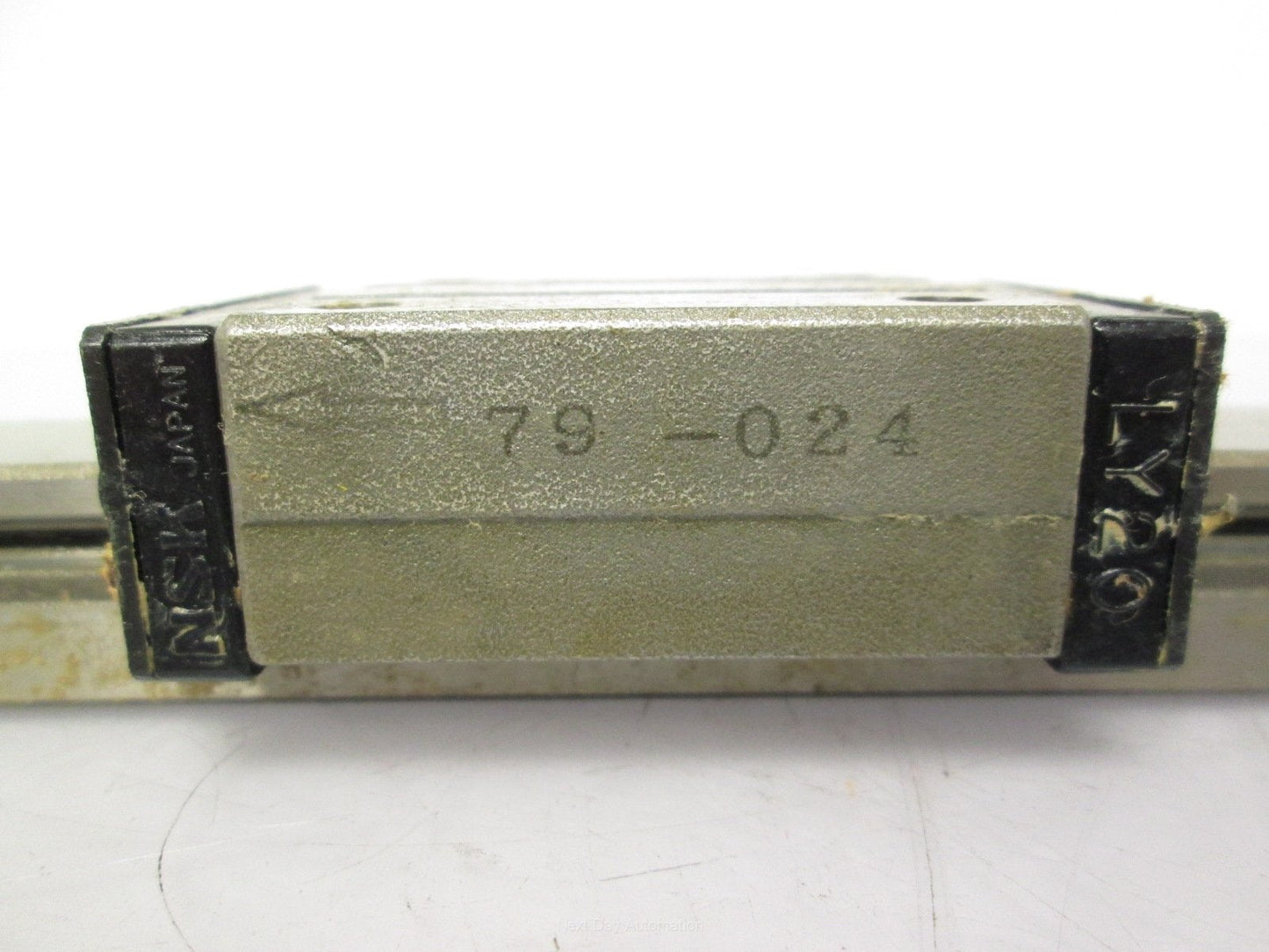 Used NSK LY200700AL2W04P4Z0 Linear Rail with 2x 79-024 Carriages 700mm Rail Length