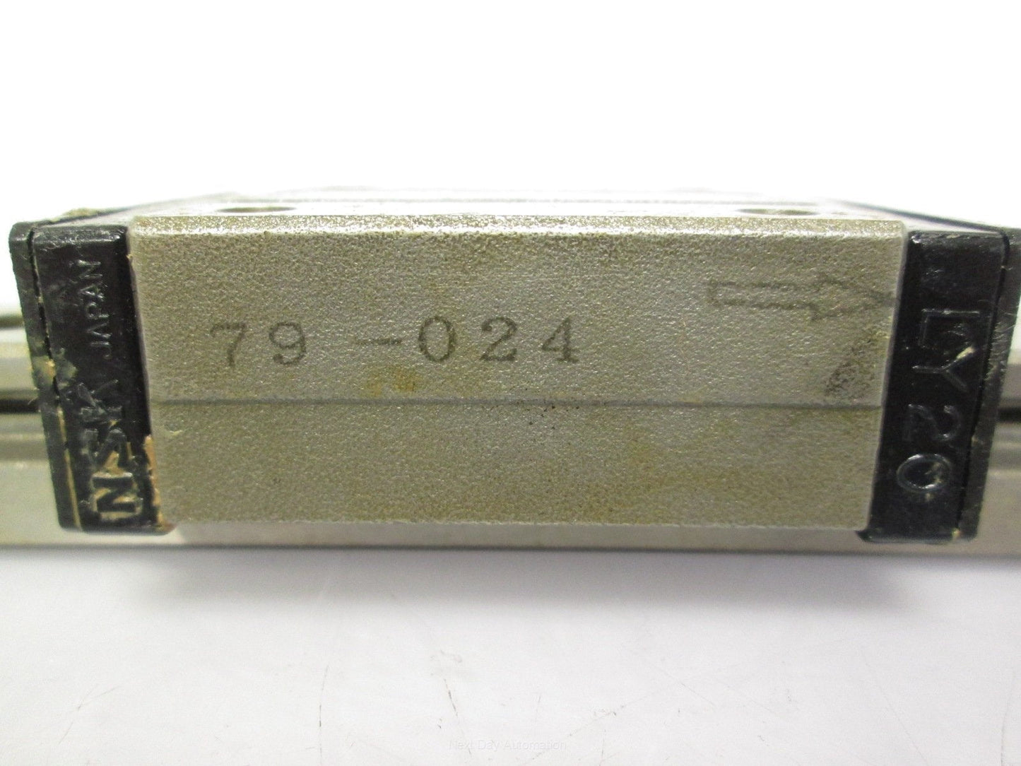 Used NSK LY200700AL2W04P4Z0 Linear Rail with 2x 79-024 Carriages 700mm Rail Length