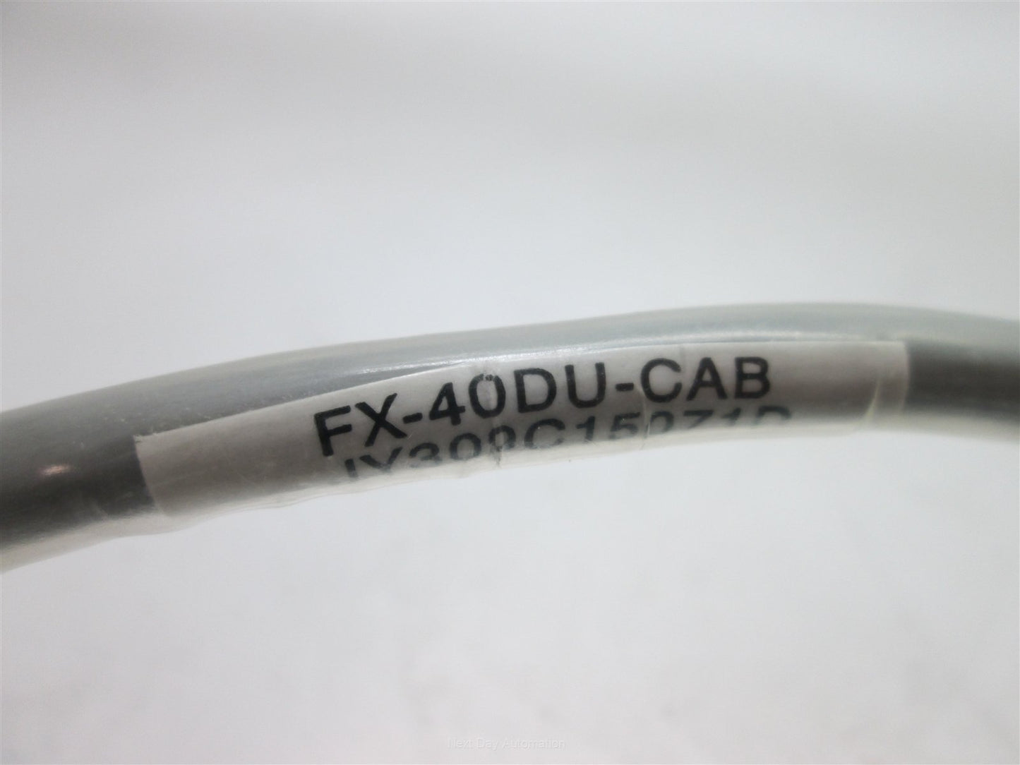 Used Mitsubishi FX-40DU-CAB PLC Cable for F940/F930/F920 to FX2 PLCs