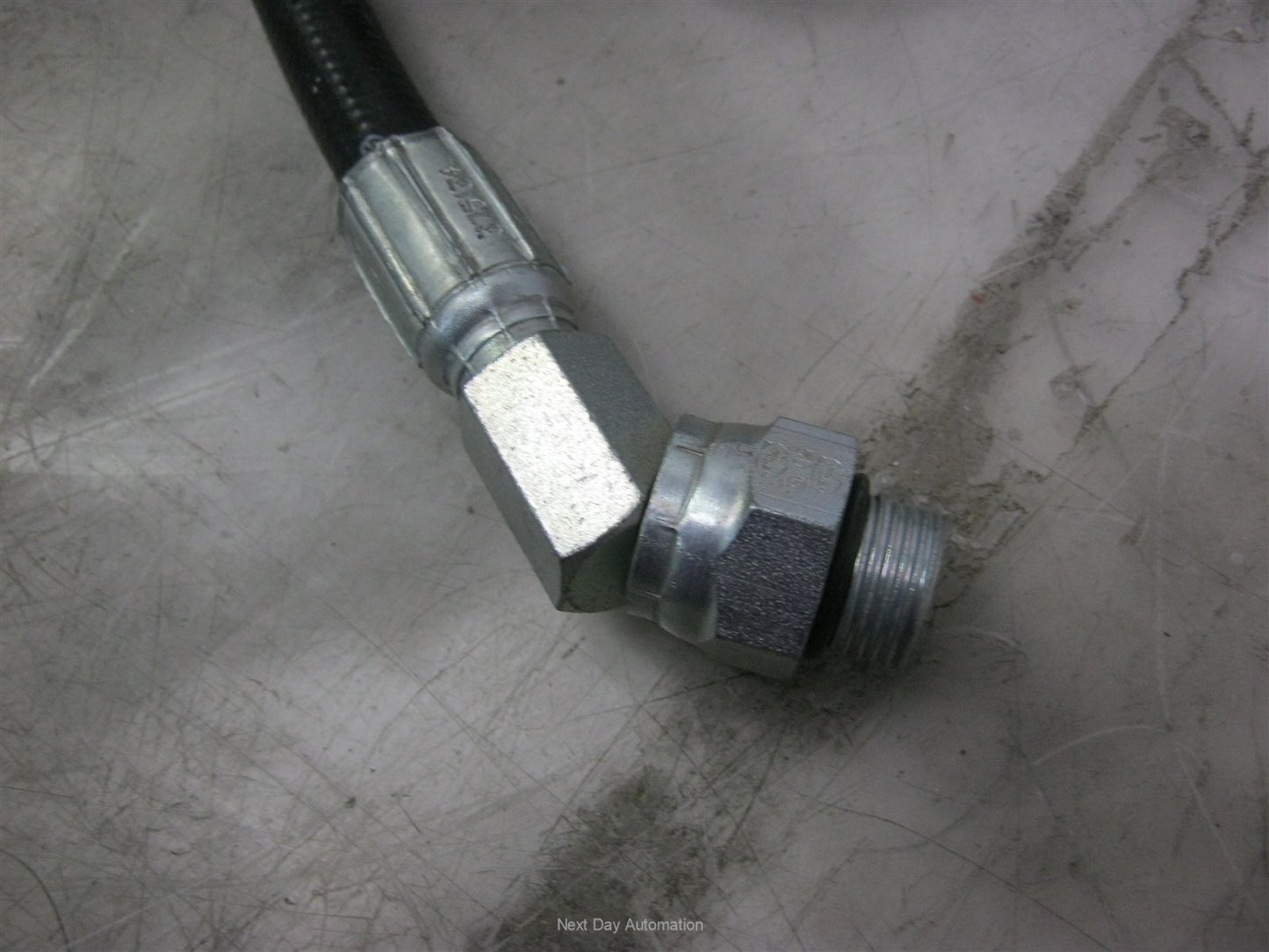 New – Open box Gates 6M3K Hydraulic Hose 3000PSI, 3/8" ID, 79.5" Long, 8MBX & 8MBX Fittings