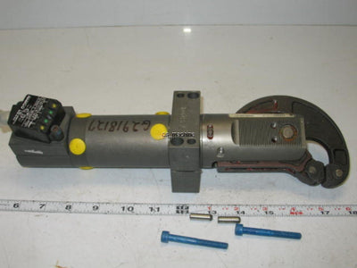 New New BTM PG45H-45-2-2-BM Pneumatic Locking Gripper 29.2mm Stroke 44.5mm Bore