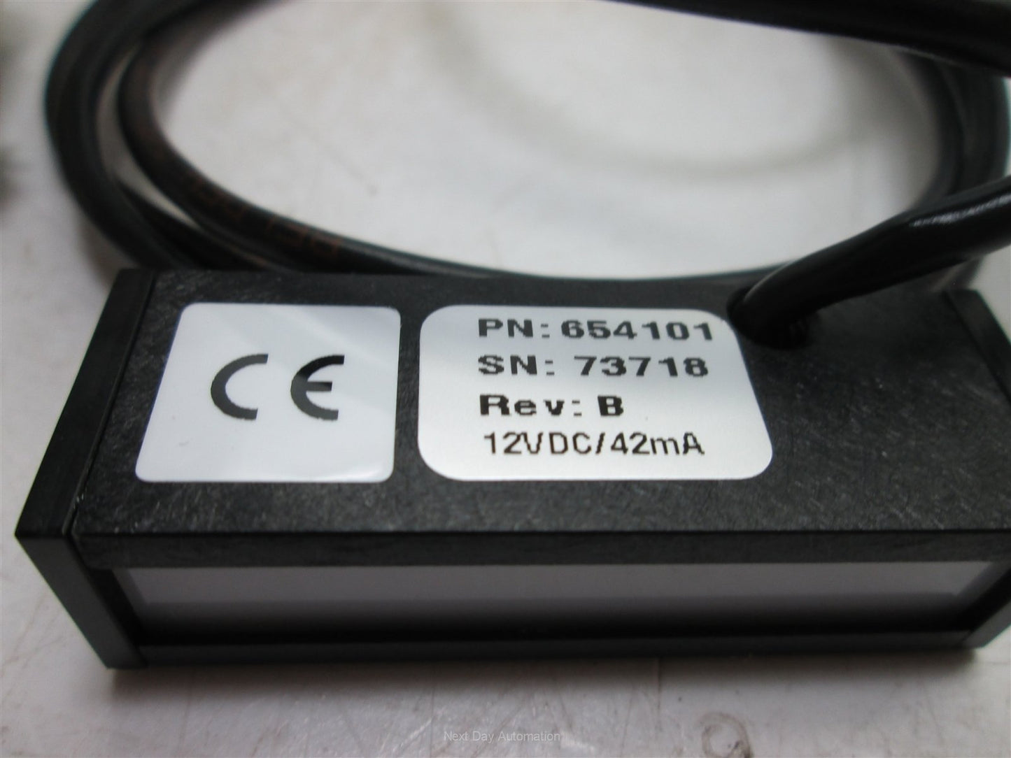 New RVSI NER 010-654101 Linear Illuminator, Supply: 24VDC 42mA, Red LED