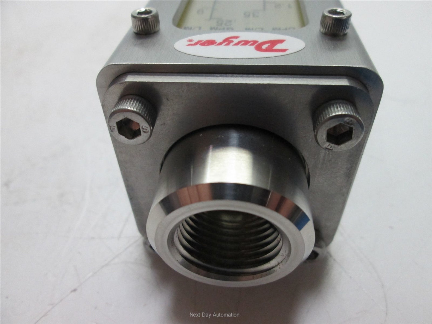 New In Box Dwyer IF2700 Flowmeter, Water Flow: 0.25GPM, Air Flow: 1.2SCFM