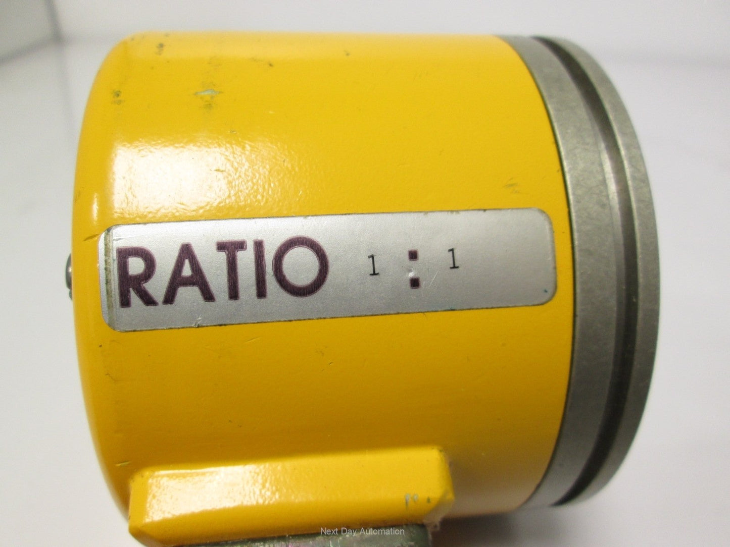 New – Open box New Micron 36-302-761-0313 Position Transducer 3/8" Shaft *Cosmetic Scratches*