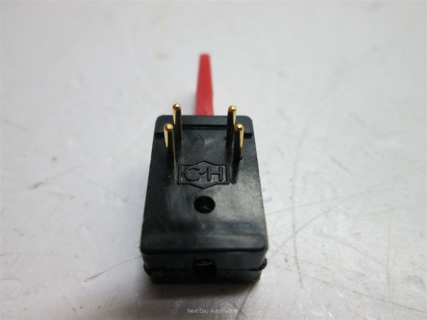 Used Lot of 4 Eaton Cutler Hammer T8206 Miniature Switches 3-Position Maintained