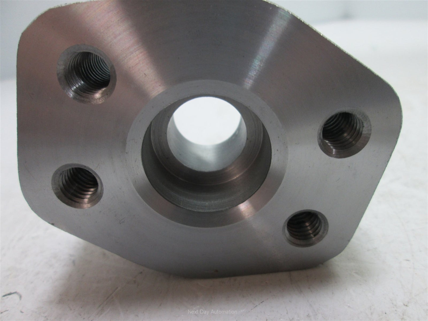 Used Anchor Fluid Power W60-12-12 Flat Socket Weld - Pipe, Pipe/Pad Size: 0.75