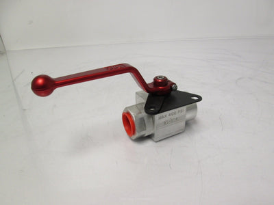 New – Open box DMIC BVAL-0750N4323AZZN Ball Valves 400PSI 3/4" NPT w/ Locking Handle