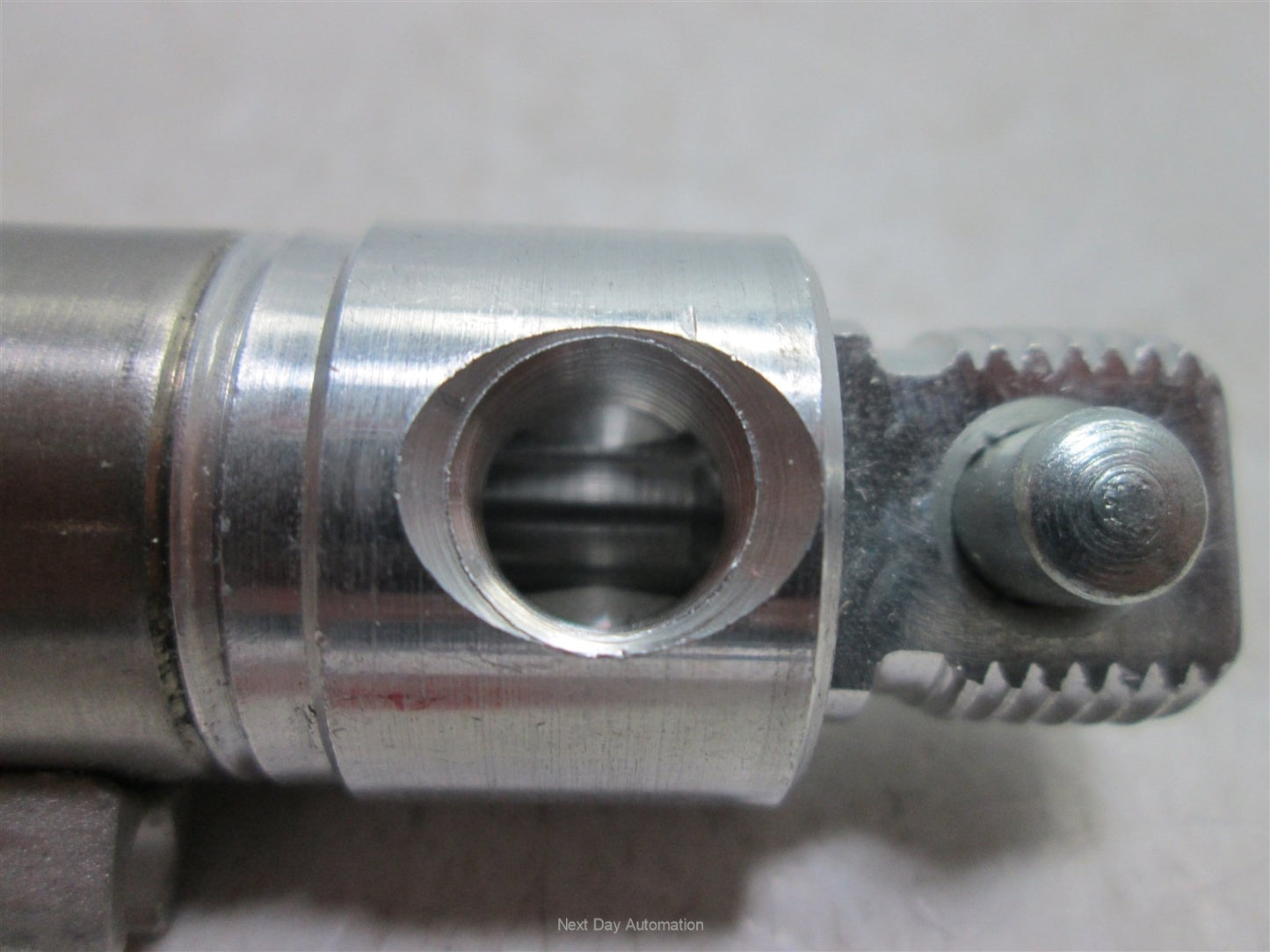 Used Bimba M-040.5-DPBT2 Air Cylinder, Bore: 3/4", Stroke: 0.5", Ports: 1/8" NPT