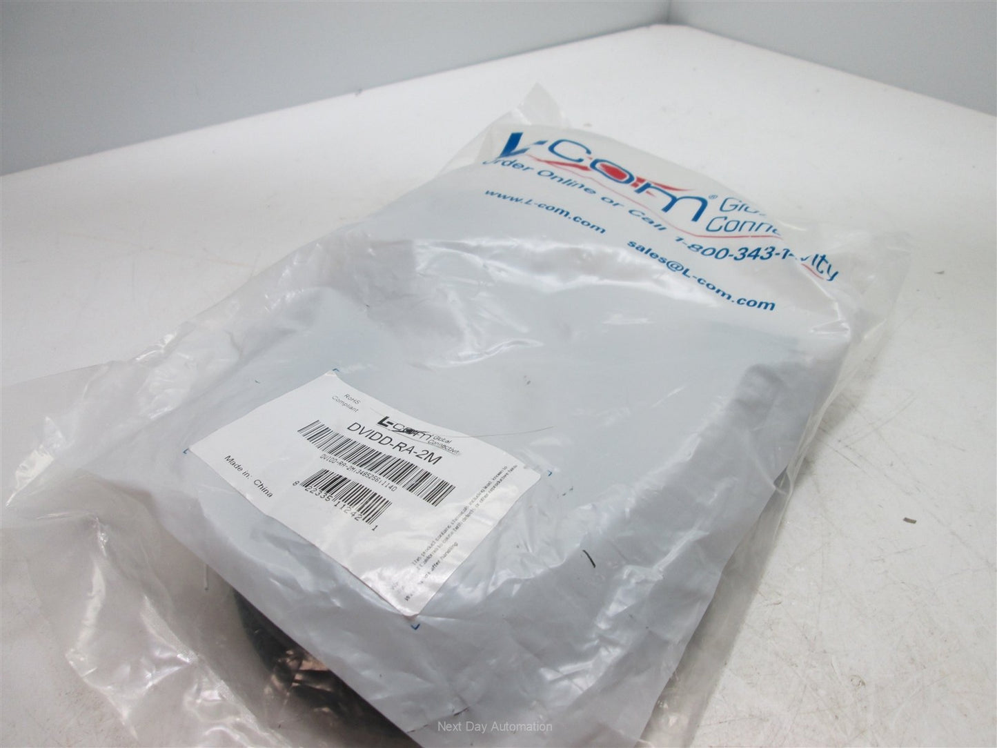 New L-Com DVIDD-RA-2M Dual Link DVI Cable, Male/Male Right Angle, 2 Meters Long