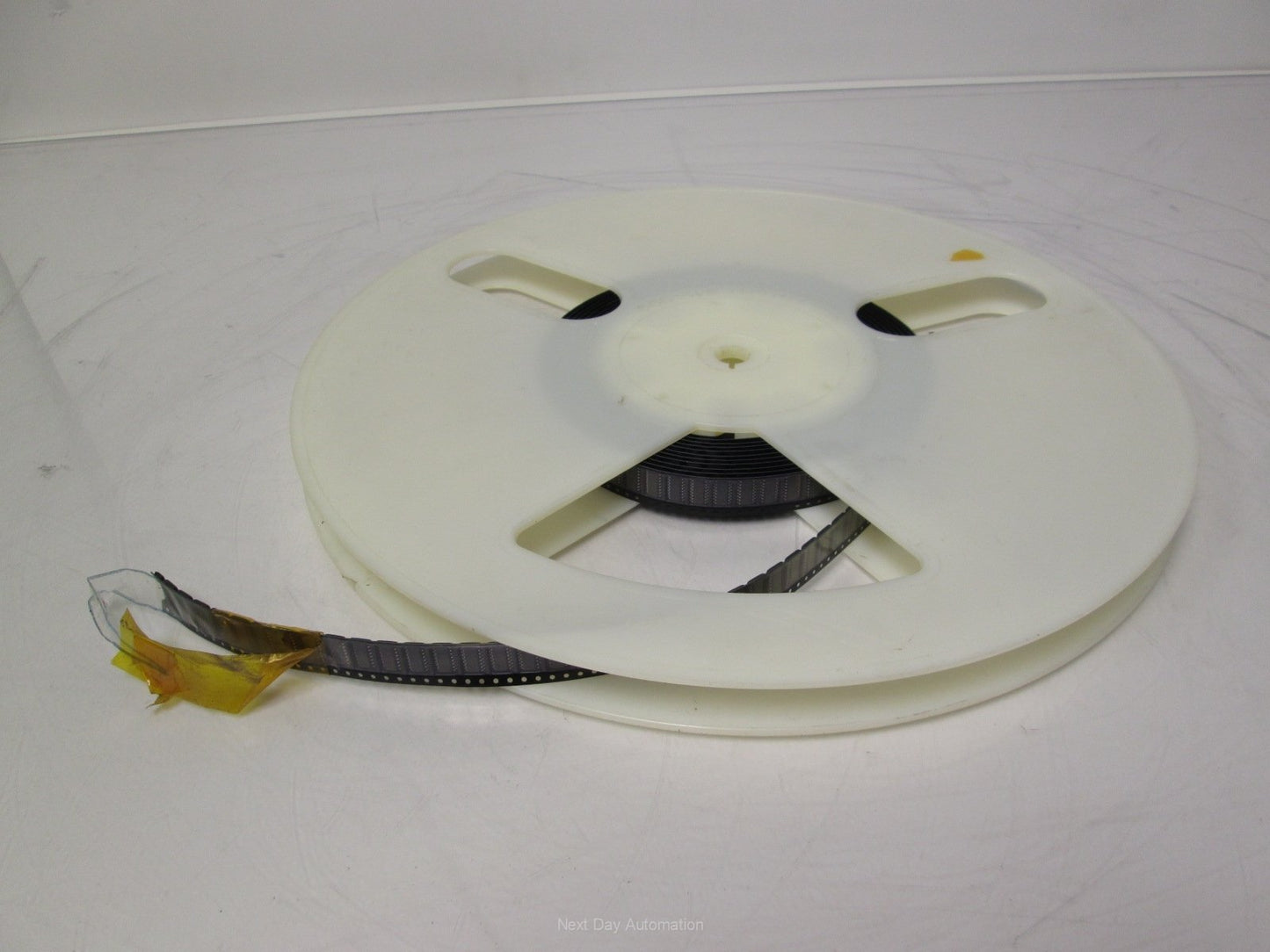 New Reel of 415 New Philips HEF4017BT 5-Stage Decade Counter w/ 10 Decoded Outputs