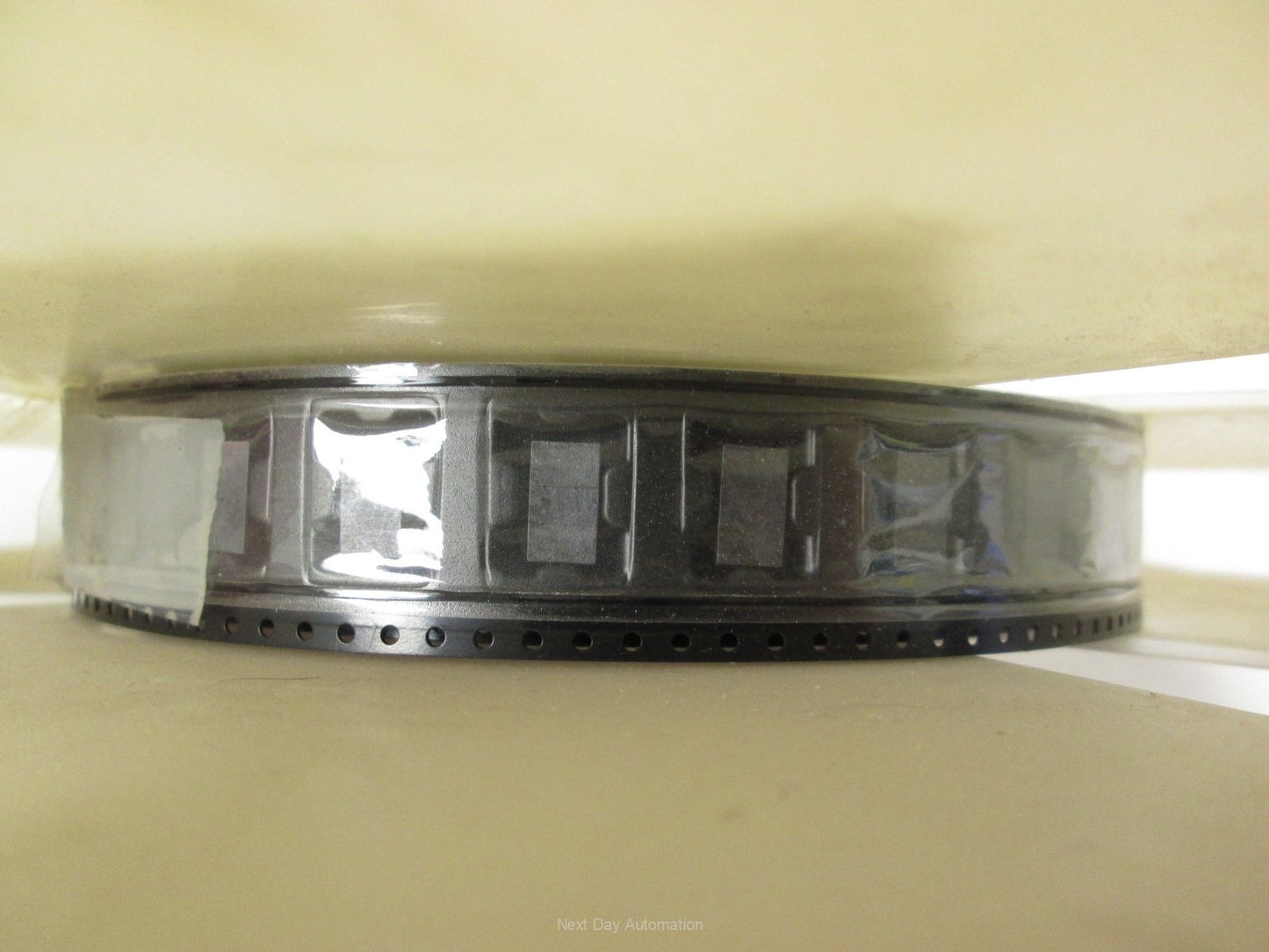 New Reel of 50 New Samtec Inc. SFM-105-02-S-D-A-P-TR Surface Mount 10-Pin Connectors