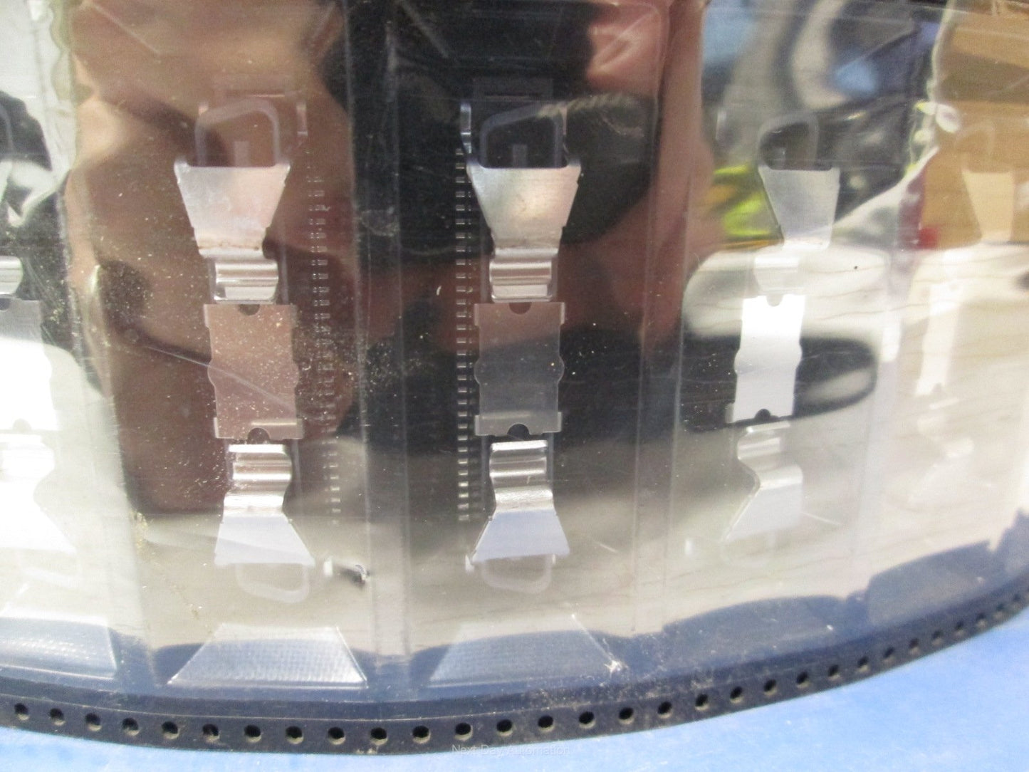 New Reel of 130 Foxxcon LZ12303-L12R Surface Mount Connector 60-Pin 0.050" Pitch