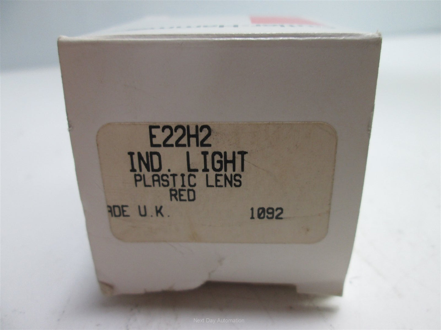 New Lot of 2 New Cutler Hammer E22H2 Pilot Lights, Red Plastic Lens, 22.5mm Bayonet